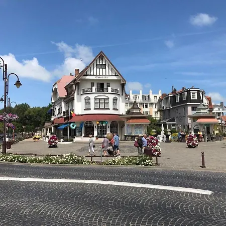 In Near The * De Haan