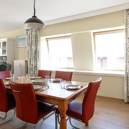 In Near The Apartamento De Haan