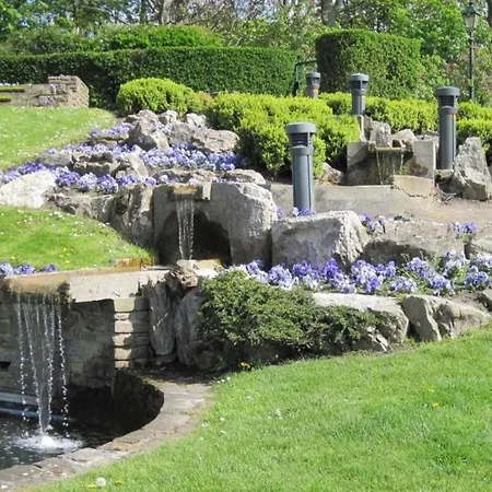 In Near The דירה דה האן